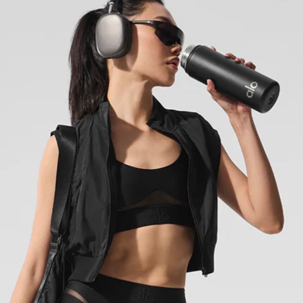 NWOT ALO YOGA water bottle